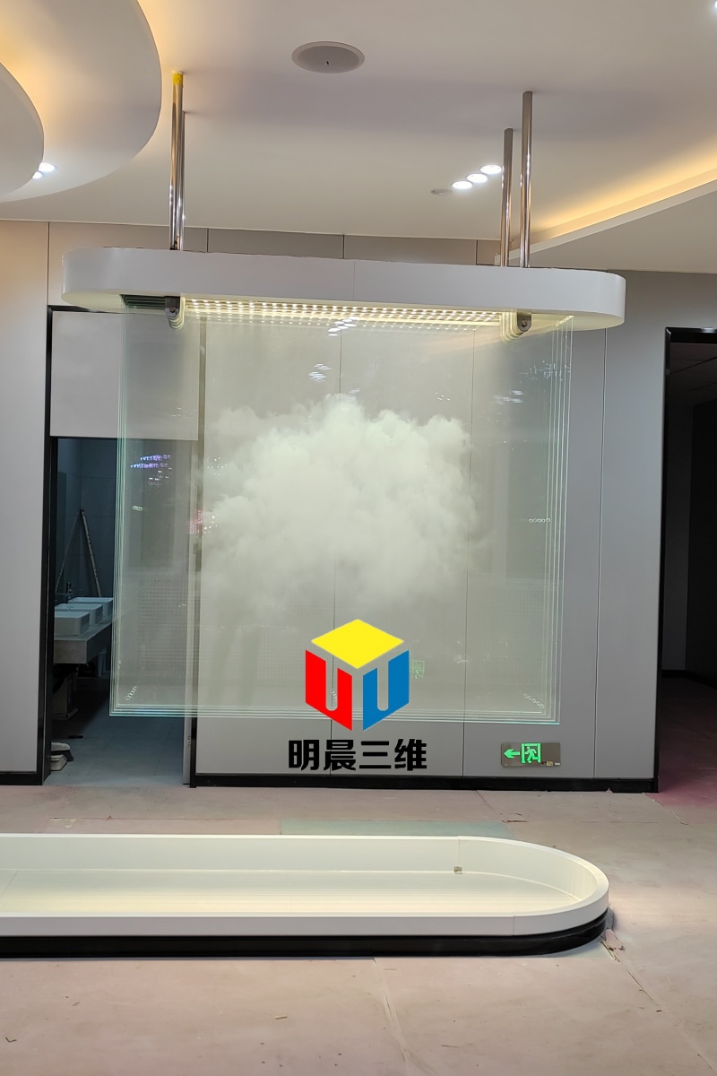 當(dāng)激光邂逅玻璃，展覽展示的奇妙蛻變